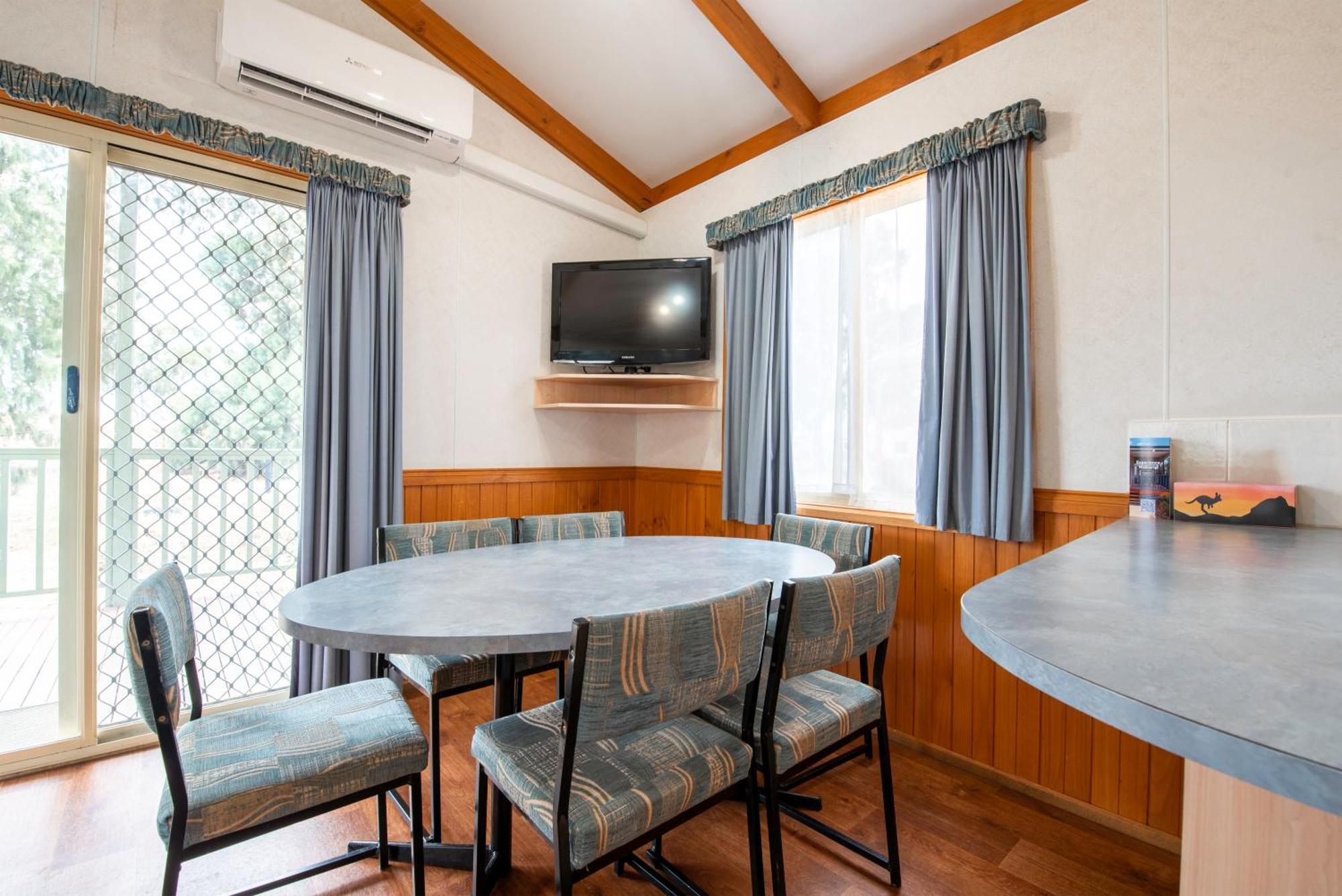 Echo Holiday Parks - Waikerie Esterno foto